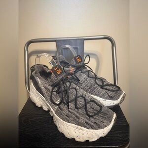 No longer available!!!  Space Hippie 04 Gray Knit Sneakers Men’s 8.5